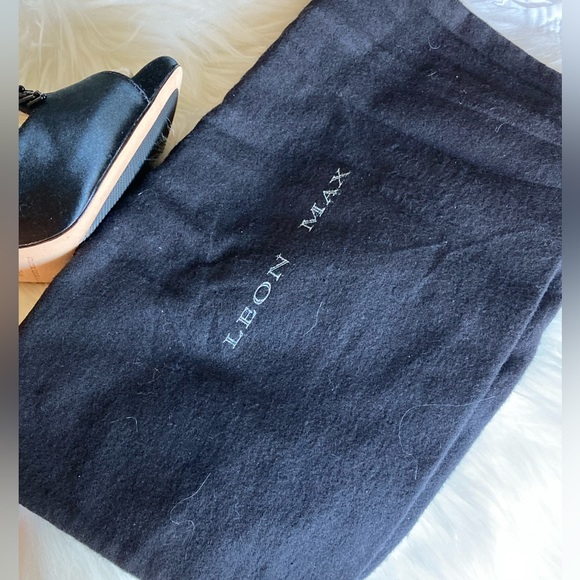 Gorgeous Leon Max Black Beaded Party Heels, 6.5 - Picture 12 of 16